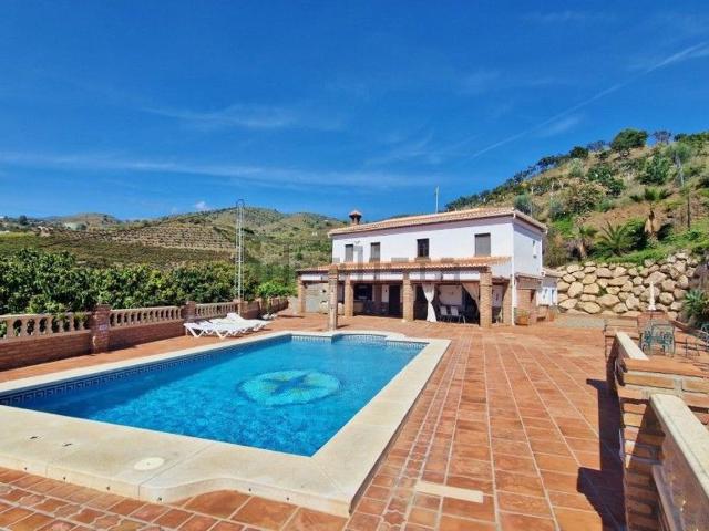 Casa Rural en venta en Capuchinos, La Axarquía