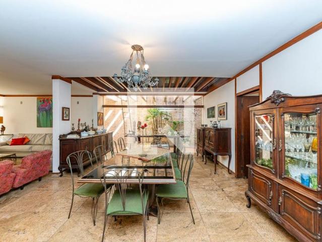 Casa aluguel em Região Geográfica Imediata de Belo Horizonte, Região Metropolitana de Belo Horizonte