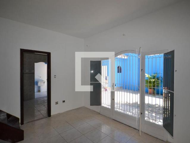 Casa aluguel em São Bernardo, Belford Roxo