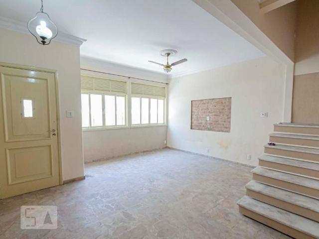 Casa aluguel em Região Geográfica Imediata do Rio de Janeiro, Região Metropolitana do Rio de Janeiro