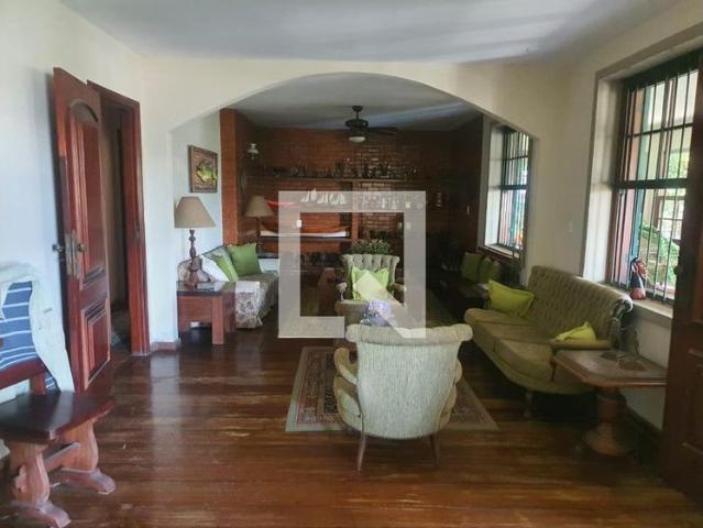 Casa venda em Região Geográfica Imediata do Rio de Janeiro, Região Metropolitana do Rio de Janeiro