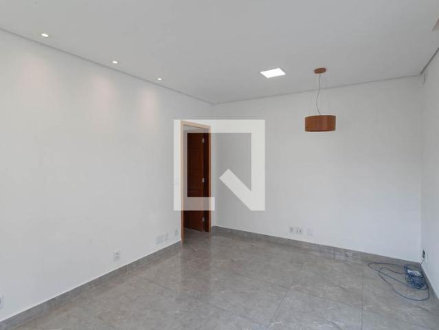Casa aluguel em Região Geográfica Imediata de Belo Horizonte, Região Metropolitana de Belo Horizonte