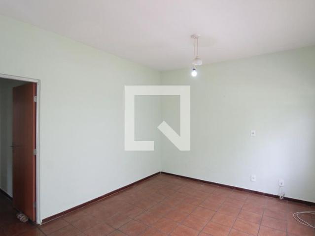 Casa aluguel em Região Geográfica Imediata de Belo Horizonte, Região Metropolitana de Belo Horizonte