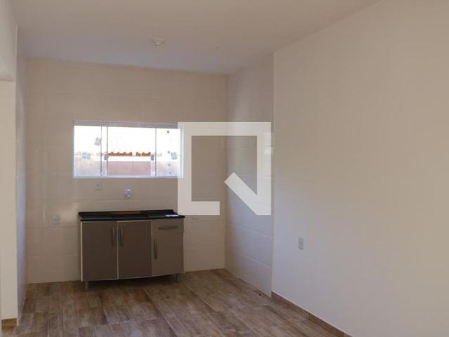 Casa aluguel em São João do Rio Vermelho, Desterro