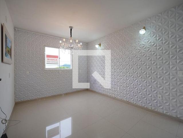 Casa aluguel em Região Geográfica Imediata de Florianópolis, Desterro