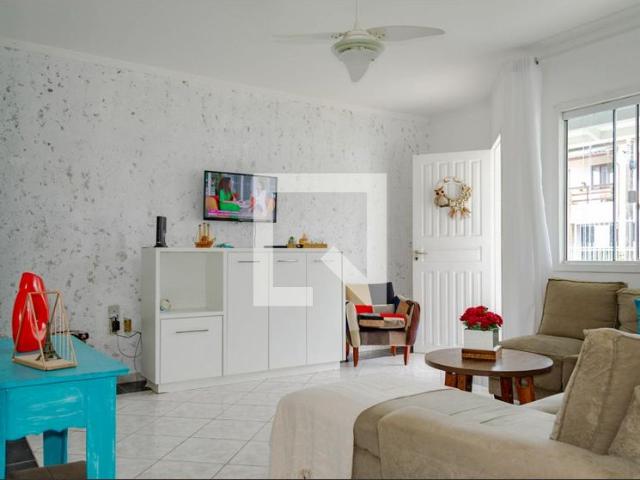 Casa aluguel em Região Geográfica Imediata de Florianópolis, Desterro