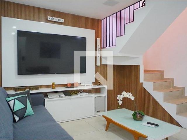 Casa aluguel em Região Geográfica Imediata de Florianópolis, Desterro