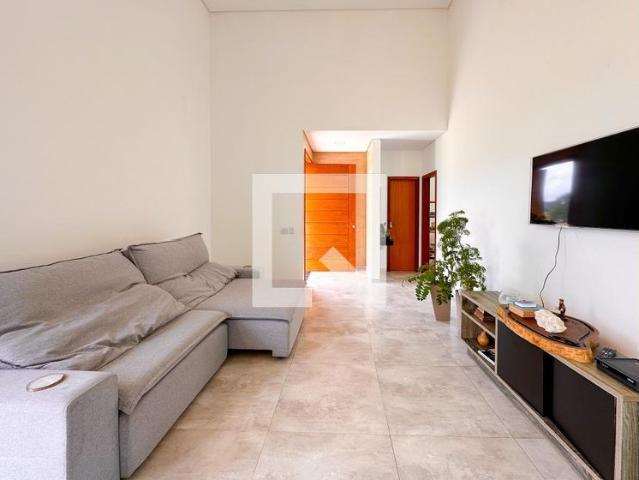Casa aluguel em Região Geográfica Imediata de Florianópolis, Desterro