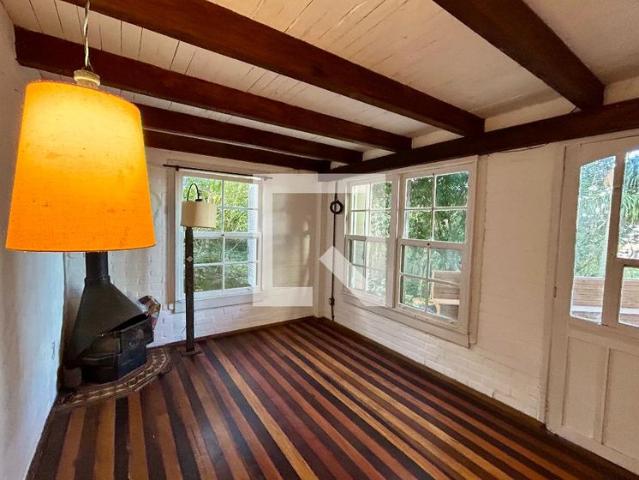 Casa aluguel em Região Geográfica Imediata de Florianópolis, Desterro