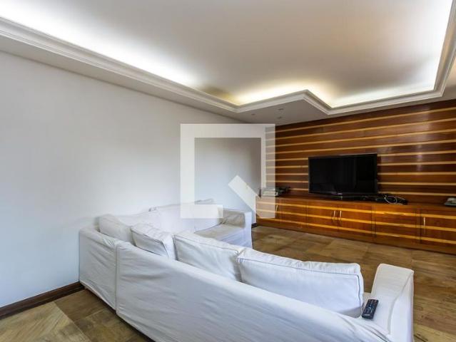 Casa aluguel em Região Geográfica Imediata de Belo Horizonte, Região Metropolitana de Belo Horizonte