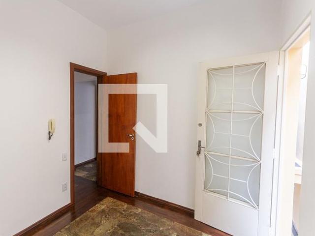 Casa aluguel em São Pedro, Belo Horizonte