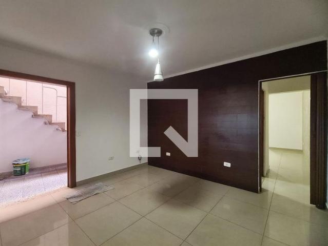 Casa aluguel em Região Imediata de São Paulo, Região Metropolitana de São Paulo