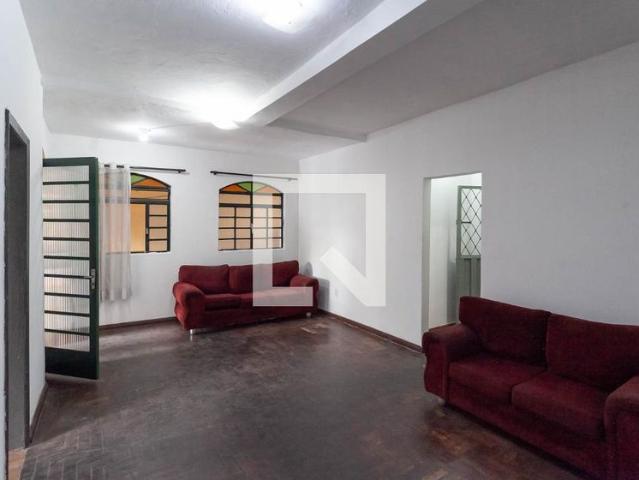 Casa aluguel em Região Geográfica Imediata de Belo Horizonte, Região Metropolitana de Belo Horizonte