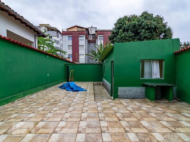 Casa aluguel em Regional Leste, Belo Horizonte