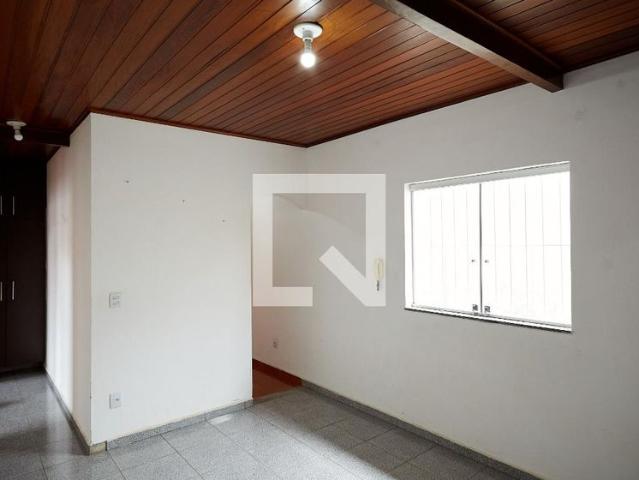 Casa aluguel em Região Geográfica Imediata de Belo Horizonte, Região Metropolitana de Belo Horizonte