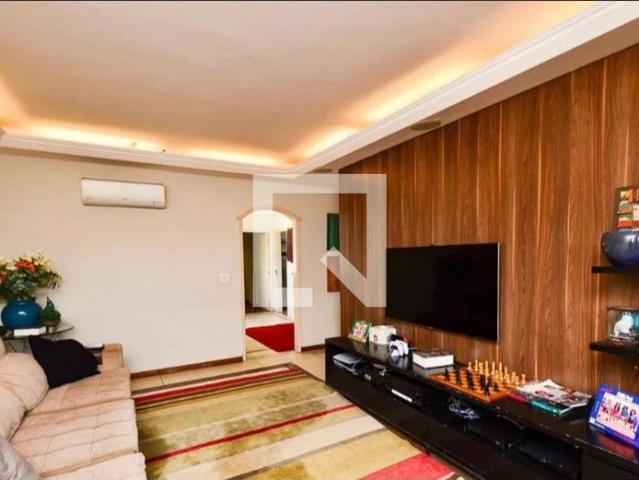 Casa aluguel em Região Geográfica Imediata de Belo Horizonte, Região Metropolitana de Belo Horizonte