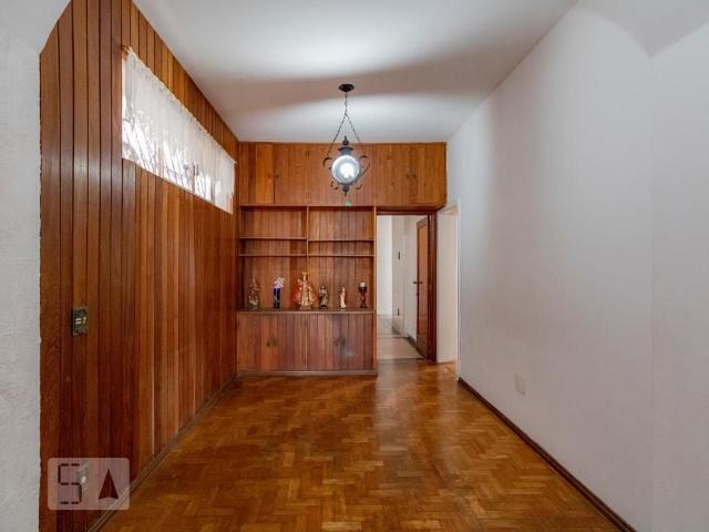 Casa aluguel em Região Geográfica Imediata de Belo Horizonte, Região Metropolitana de Belo Horizonte