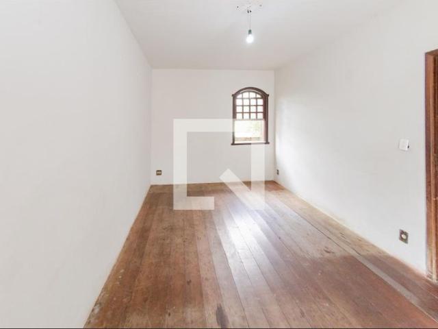 Casa aluguel em Região Geográfica Imediata de Belo Horizonte, Região Metropolitana de Belo Horizonte