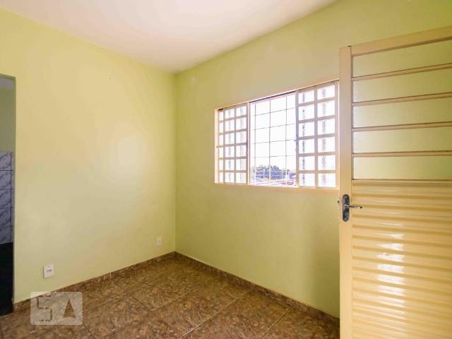 Casa aluguel em Região Geográfica Imediata do Distrito Federal, Região Integrada de Desenvolvimento do Distrito Federal e Entorno
