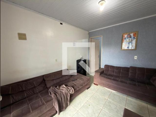 Casa aluguel em QR 421, Samambaia