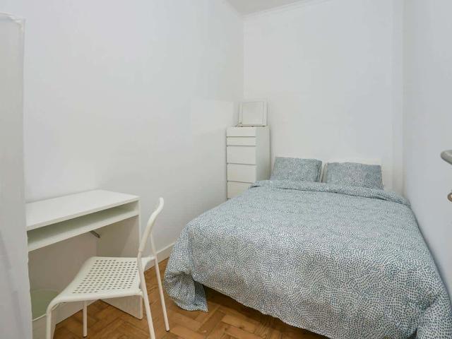 Quarto alugar em Avenidas Novas, Lisboa