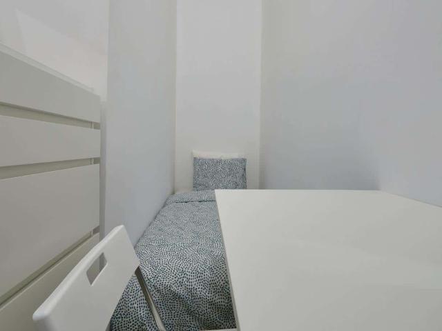 Quarto alugar em Avenidas Novas, Lisboa