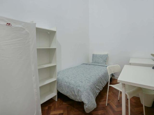 Quarto alugar em Avenidas Novas, Lisboa