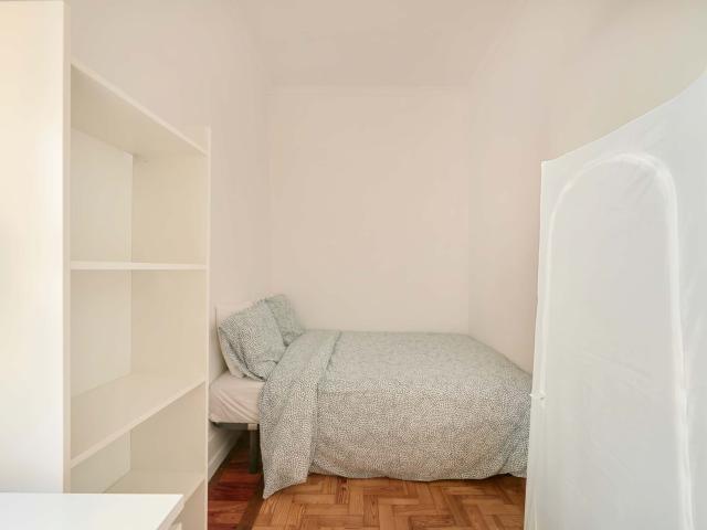 Quarto alugar em Avenidas Novas, Lisboa