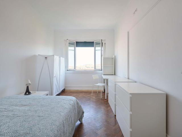 Quarto alugar em Avenidas Novas, Lisboa