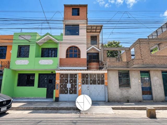Casa venta en San Juan de Lurigancho