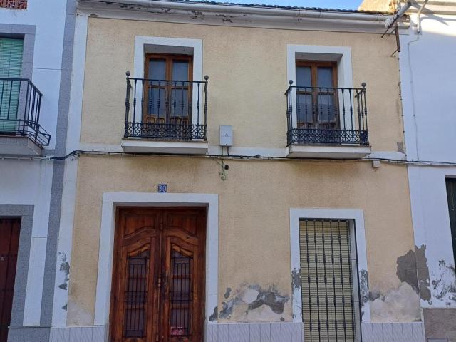 Casa en venta en Santa Amalia, Extremadura