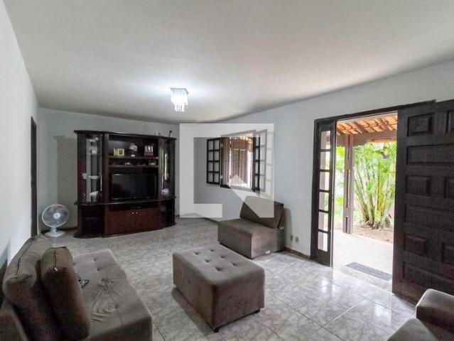 Casa aluguel em Região Geográfica Imediata de Belo Horizonte, Região Metropolitana de Belo Horizonte