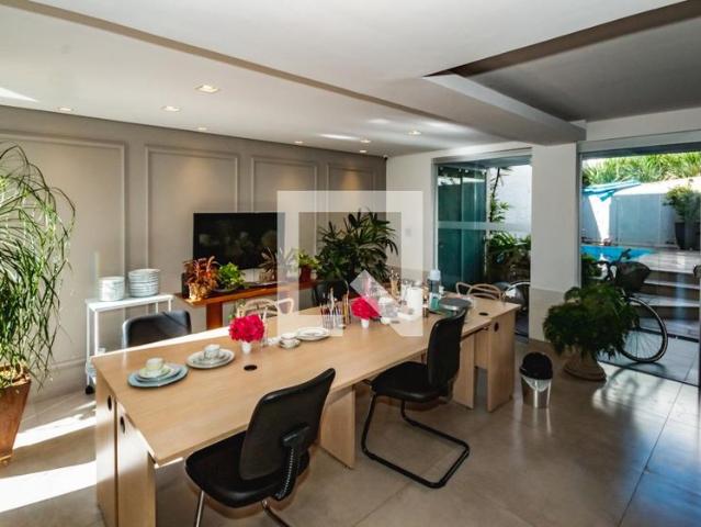 Casa aluguel em Região Geográfica Imediata de Belo Horizonte, Região Metropolitana de Belo Horizonte
