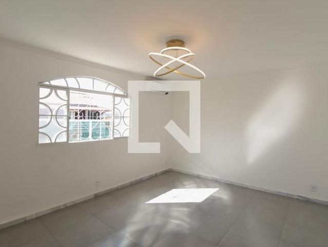 Casa aluguel em Região Geográfica Imediata de Belo Horizonte, Região Metropolitana de Belo Horizonte