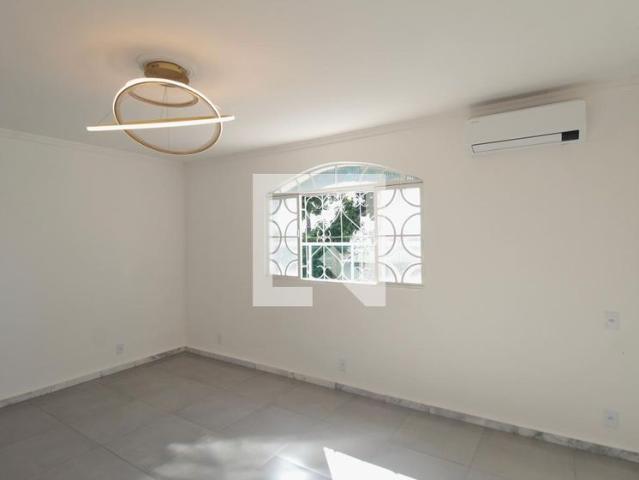 Casa aluguel em Região Geográfica Imediata de Belo Horizonte, Região Metropolitana de Belo Horizonte