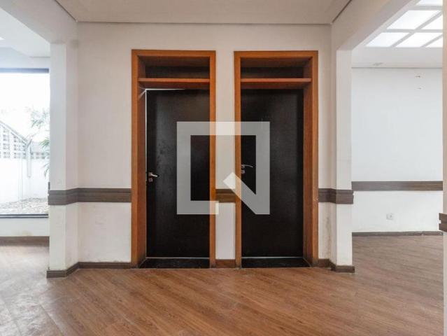 Casa aluguel em Região Imediata de São Paulo, Região Metropolitana de São Paulo