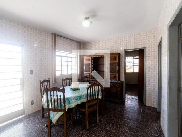 Casa aluguel em Região Geográfica Imediata de Belo Horizonte, Região Metropolitana de Belo Horizonte