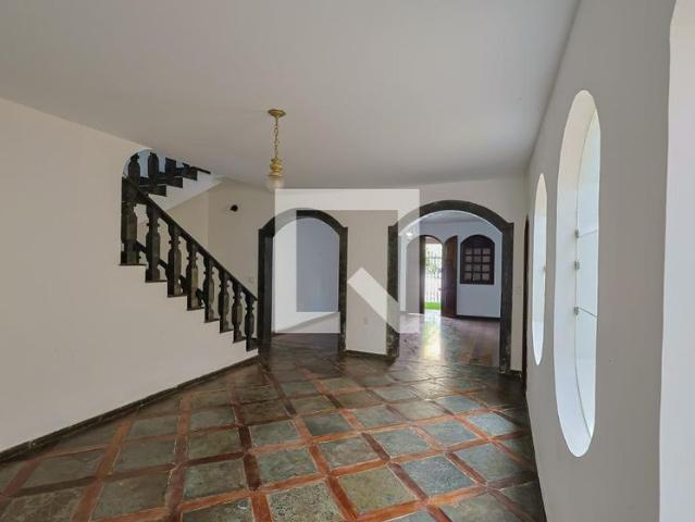 Casa aluguel em Região Geográfica Imediata de Belo Horizonte, Região Metropolitana de Belo Horizonte