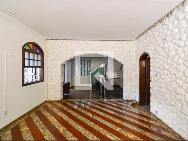 Casa aluguel em Região Geográfica Imediata de Belo Horizonte, Região Metropolitana de Belo Horizonte