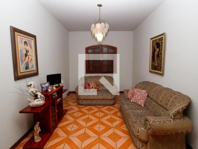 Casa aluguel em Região Geográfica Imediata de Belo Horizonte, Região Metropolitana de Belo Horizonte