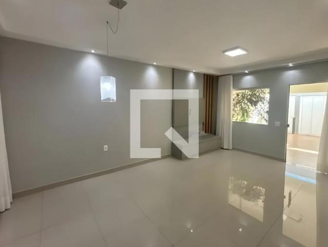 Casa aluguel em Região Geográfica Imediata de Belo Horizonte, Região Metropolitana de Belo Horizonte