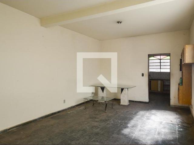 Casa aluguel em Região Geográfica Imediata de Belo Horizonte, Região Metropolitana de Belo Horizonte