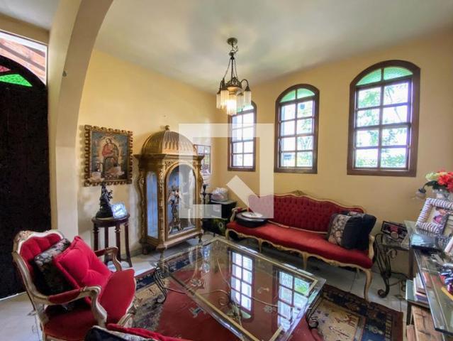 Casa aluguel em Região Geográfica Imediata de Belo Horizonte, Região Metropolitana de Belo Horizonte