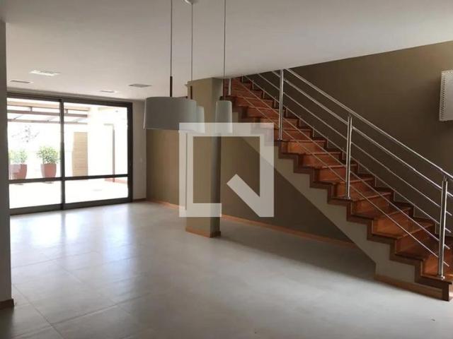 Casa aluguel em Região Geográfica Imediata de Belo Horizonte, Região Metropolitana de Belo Horizonte