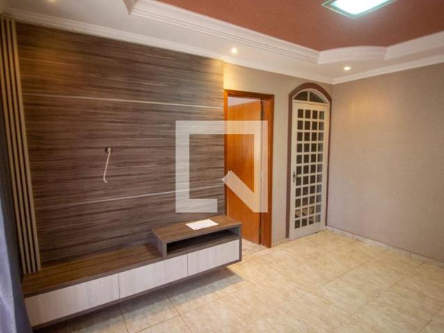 Casa aluguel em Região Geográfica Imediata do Distrito Federal, Região Integrada de Desenvolvimento do Distrito Federal e Entorno