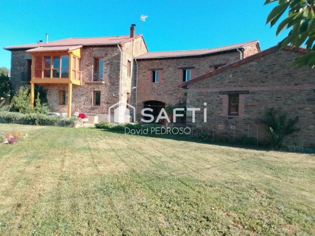 Casa en venta en Santa María De Ordás, Castilla y León