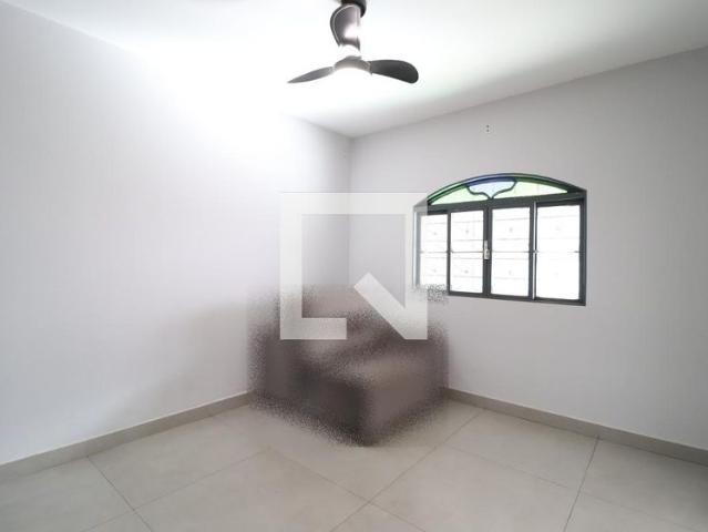 Casa aluguel em Região Geográfica Imediata de Uberlândia, Oliveira Fortes