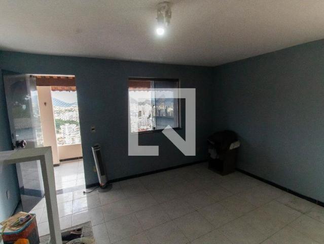 Casa aluguel em Região Geográfica Imediata do Rio de Janeiro, Região Metropolitana do Rio de Janeiro