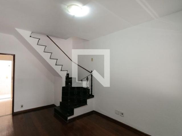 Casa aluguel em Região Geográfica Imediata de Belo Horizonte, Região Metropolitana de Belo Horizonte