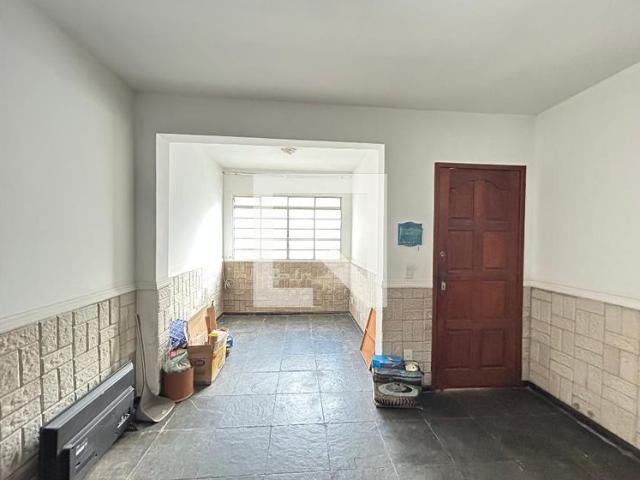 Casa aluguel em Região Geográfica Imediata de Belo Horizonte, Região Metropolitana de Belo Horizonte
